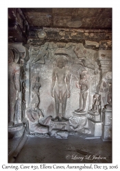 Carving, Cave #32