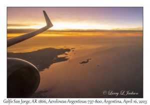 2023-04-16#3826 Airplane Photo, Golfo San Jorge, AR 1866, Aerolineas Argentinas 737-800, Argentina