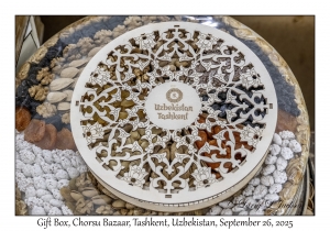 2025-09-26#2006 Gift Box, Chorsu Bazaar, Tashkent, Uzbekistan