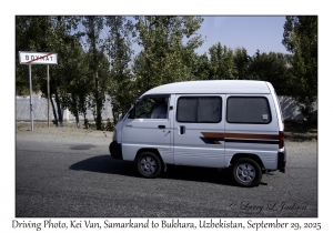 2025-09-29#2469 Driving Photo, Kei Van, Samarkand to Bukhara, Uzbekistan