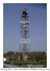 2025-09-29#2471 Driving Photo, Communication Tower, Samarkand to Bukhara, Uzbekistan