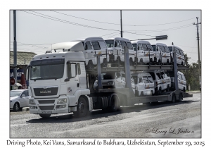 2025-09-29#2505 Driving Photo, Kei Vans, Samarkand to Bukhara, Uzbekistan