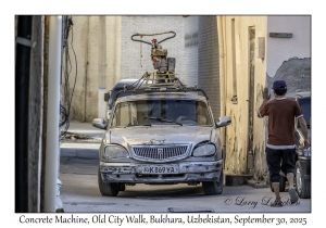 2025-09-30#2714 Concrete Machine, Old City Walk, Bukhara, Uzbekistan