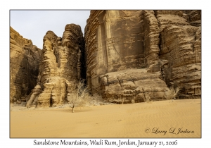 2026-01-21#3743 Sandstone Mountains, Wadi Rum, Jordan
