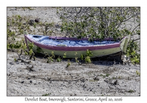 2026-04-20#5644 Derelict Boat, Imerovigli, Santorini, Greece